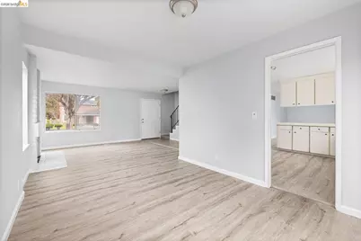 36957 Reynolds Dr, Fremont, CA 94536 - Photo 7