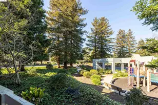 2609 Meadow Crest Ct, Richmond, CA 94806 - Photo 43