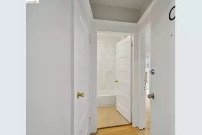 2923 Wheeler Street, Berkeley, CA 94705 - Photo 15