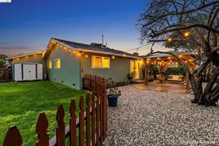 141 Dartmouth Ave, Vallejo, CA 94589 - Photo 27