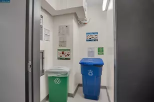 300 3rd St, San Francisco, CA 94107 - Photo 15