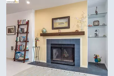 1201 Brickyard Way #213, Richmond, CA 94801 - Photo 5