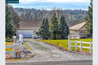 5475 Ferseyna Way, Valley Springs, CA 95252 - Photo 5