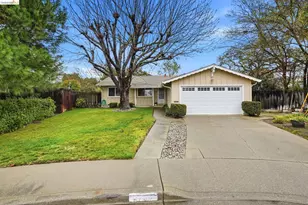 2758 Wexford Dr, Concord, CA 94519 - Photo 3