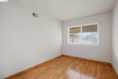 2758 Wexford Dr, Concord, CA 94519 - Photo 25