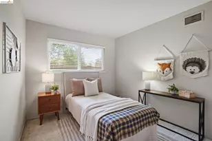 2758 Wexford Dr, Concord, CA 94519 - Photo 19