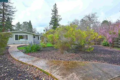 1807 Magnolia Way, Walnut Creek, CA 94595 - Photo 35