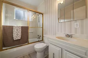 351 Christina Ct, Pleasanton, CA 94566 - Photo 9