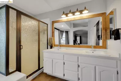 385 Farmington Cir, Roseville, CA 95678 - Photo 33