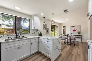 3810 Burton Common, Fremont, CA 94536 - Photo 11