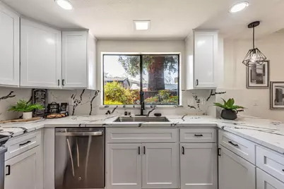 3810 Burton Cmn, Fremont, CA 94536 - Photo 15