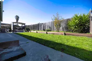 2513 Logsden Way, San Jose, CA 95122 - Photo 9