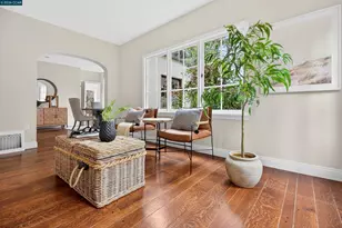 5906 Bruns Ct, Oakland, CA 94611 - Photo 9