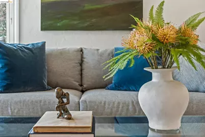 2465 Alida St, Oakland, CA 94602 - Photo 7