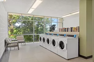 1 Kelton Ct, Oakland, CA 94611 - Photo 29