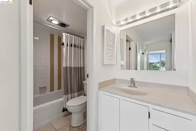 1 Kelton Ct #8J, Oakland, CA 94611 - Photo 21