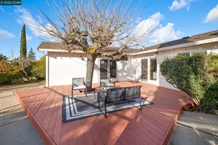 1367 Yosemite Cir, Clayton, CA 94517 - Photo 27