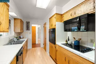 1367 Yosemite Cir, Clayton, CA 94517 - Photo 13