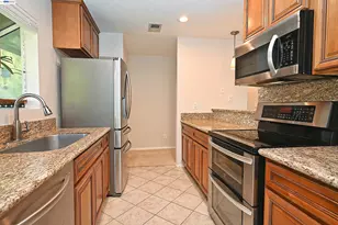 7875 Canyon Meadow Circle, Pleasanton, CA 94588 - Photo 19