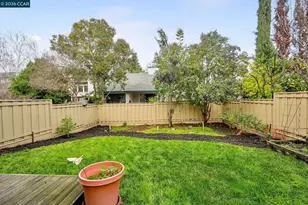 1827 Stratton Cir, Walnut Creek, CA 94598 - Photo 27