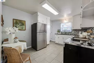 1815 Pine St, Livermore, CA 94551 - Photo 13