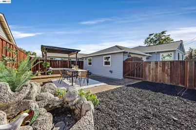 1815 Pine St, Livermore, CA 94551 - Photo 25