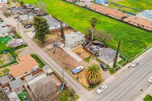 252 Clover Rd, Tracy, CA 95376 - Photo 25