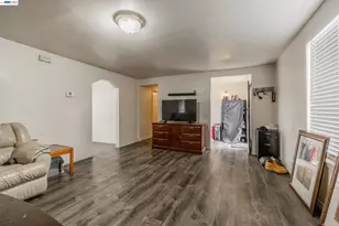 252 Clover Rd, Tracy, CA 95376 - Photo 7