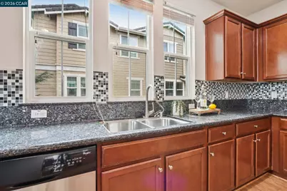 6759 Mariposa Ln, Dublin, CA 94568 - Photo 15