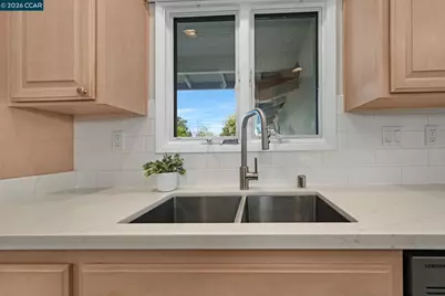 2036 Rockne Dr, Concord, CA 94518 - Photo 9