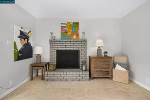 2036 Rockne Dr, Concord, CA 94518 - Photo 15