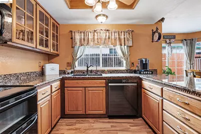 3218 Westbourne Dr, Antioch, CA 94509 - Photo 9