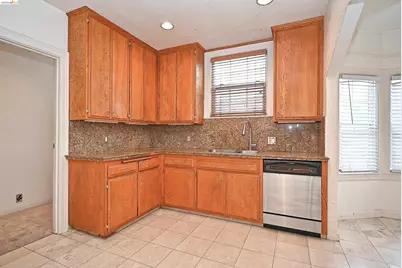 100 Gaven St, San Francisco, CA 94134 - Photo 19