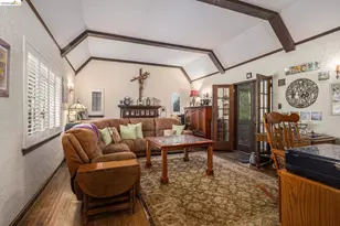 1545 Walnut St, Stockton, CA 95203 - Photo 9