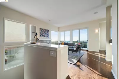 11 Hawks Hill Court, Oakland, CA 94618 - Photo 7