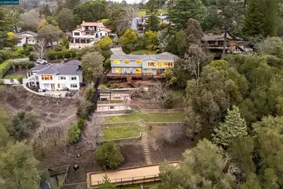 28 Southwood Dr, Orinda, CA 94563 - Photo 49