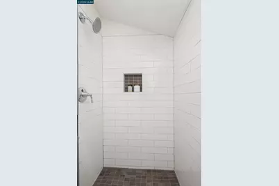 28 Southwood Dr, Orinda, CA 94563 - Photo 27