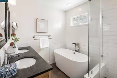 28 Southwood Dr, Orinda, CA 94563 - Photo 21