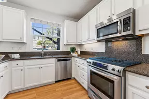 3989 Strafford Ct, Dublin, CA 94568 - Photo 7