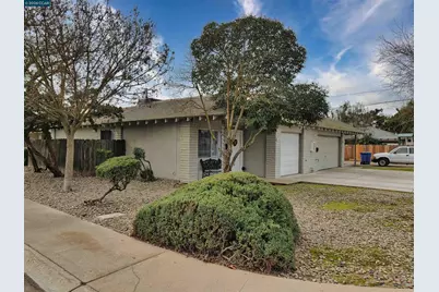 2500 Haddon Avenue, Modesto, CA 95354 - Photo 5