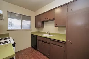 216 Kingston Ln, Modesto, CA 95354 - Photo 13