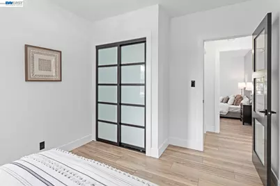 968 62nd St, Oakland, CA 94608 - Photo 21