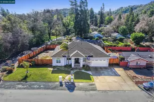 640 Brackman Ln, Martinez, CA 94553 - Photo 3