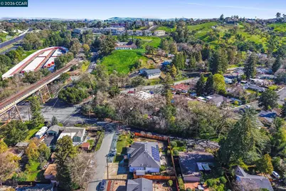 640 Brackman Lane, Martinez, CA 94553 - Photo 31