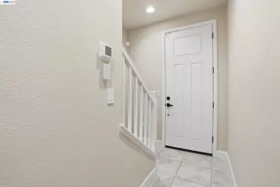 817 Tranquility Cir #4, Livermore, CA 94551 - Photo 5