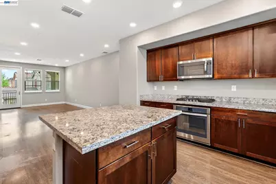 1320 Windswept Cmn #6, Livermore, CA 94550 - Photo 15