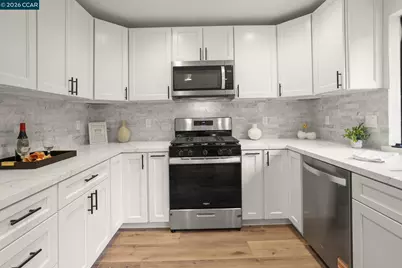 2185 Greenridge Dr, Richmond, CA 94803 - Photo 13