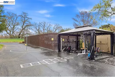 2204 Segundo Ct #4, Pleasanton, CA 94588 - Photo 31