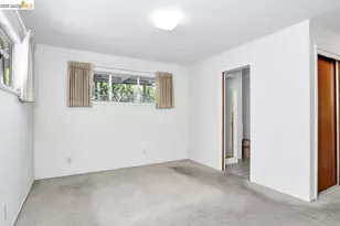 558 Lakewood Cir, Walnut Creek, CA 94598 - Photo 17