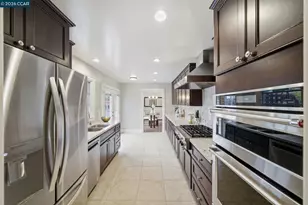 56 Bates Blvd, Orinda, CA 94563 - Photo 15